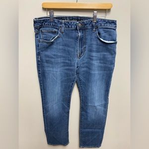 34x32 AMERICAN EAGLE Flex Jeans